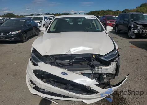 2017 Ford Fusion Se z USA, uszkodzony, nr VIN 3FA6P0T91HR320977